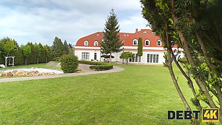 Busty ebony girl decided to solve her debt troubles with a passionate outdoor sex with her loaner