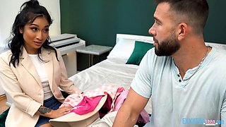 Teen Andi Ray Takes Hardcore Pounding from Avery Black and Will Pounder