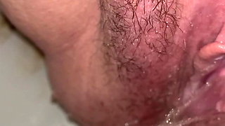 Kali Cole - hairy pussy: pisses while creamy