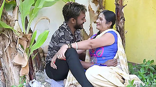 GIRLFRIEND IN THE PARK