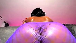 Webcam CD in stockings jerking off