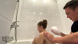 Lustful Dad Washes His Step Daughter