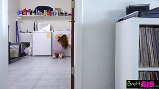 Horny Stepsister Nina Nirvana Gets Stuck in the Washing Machine - Hint Taken