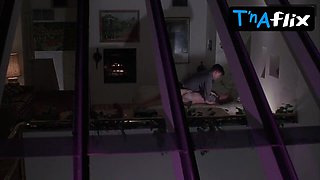 Elizabeth Lambert Bum, Jugs Vignette in Without mercy