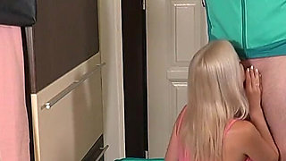 Hot Blonde Sucking Pizza Guy's Cock Instead of Tip Him. He Cum All Over Her Big Tits