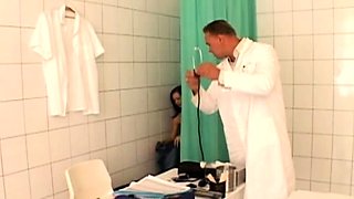 amateur blowjob cumshot finish in her mouth