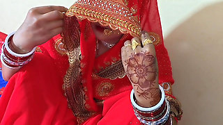 Beautiful New Married Wife Saree Romance & Fucking clear hindi audio