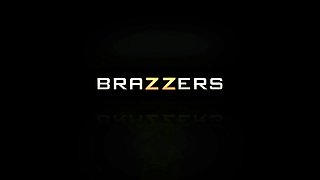 Undercover Titties With Jordan Ash, Courtney Cummz - Brazzers