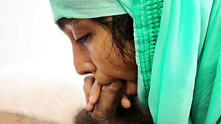 Muslim babe deepthroat queen takes my cum twice