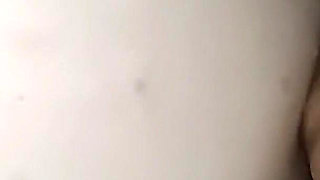 In Bed with Stepmom Puts His Dick to School and Fucks Her Back Skin and I Let Go of It