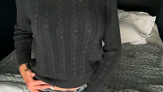 Blonde tight pussy babe solo toy fun in glamour masturbation