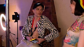 Stunning group sex babes getting cumshot