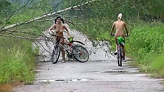 Nudist bike ride