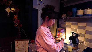 Sydney Harwin – Mommy Steals Your Heart