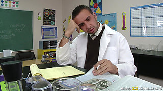 Brazzers University - Sienna West Works on a Sex Formula and Comes Multiple Times