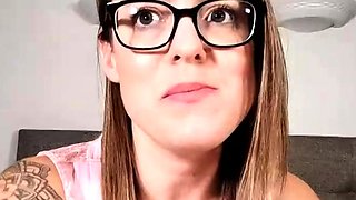 Brunette Couch Webcam Solo Fun Masturbating