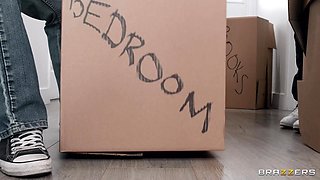 Big Titted Blonde MILF Gets Railed By Cocky Mover: featuring Keiran Lee and Robbin Banx