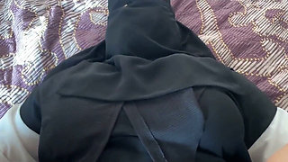 Syrian MILF in Hijab Gets a Load of Cum in Her Pussy