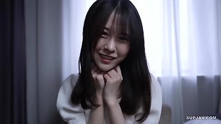 [uncensored Jav] Smoking Hot, White Skinned, Japanese Amateur College Student 18+ With Idol Like Features Gets Fucked Raw