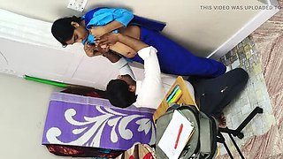 Desi Indian School Girl Tight Pussy Fuck with Big Cock in OYO Room - Parizadi MMS Sex