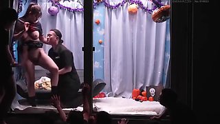 [sdmm-14805] Reverse Magic Mirror Van. Shibuya Halloween Edition. Dont You Want To See Cosplayer Sakuras Live Sex? She Boldly Shows Her Intense Orgasms, Unaware Of The Crowd Watching