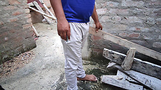 Hindi Audio of a Servant Fucking a Desi Bhabhi Outdoors