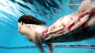 Plastic fancy bit - solo female trailer - Underwater Show