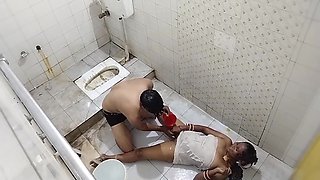 Desi Fuck Toilet Fuck Hard