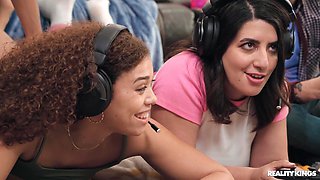 Hot Girls Game - Fucking With The Gamers 2 - Johnny Love