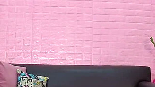 Vivian 004 - Tight-angels - Amazing Big Jiggly Butt! Bimbo Lips! Big Round Hooter Tits! What a Latina Babe!