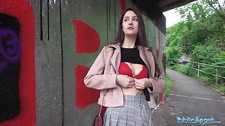 Very Cute College Teen Art Student 19yrs Old With Nice Natural Tits Studies A Big Dick Outdoors