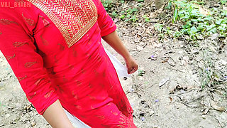 Desi Village girl tight pussy fuck in jungle, Beautiful indian desi Village girl sex in jungle