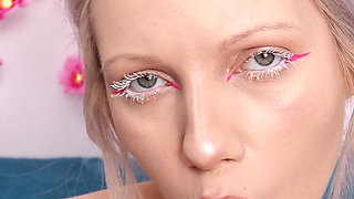 Absorbing Cum From a Cute Blondie, It’s Very Difficult to Resist Cumming!