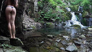 Perfect ass undresses and gets aroused in public! - Amateur