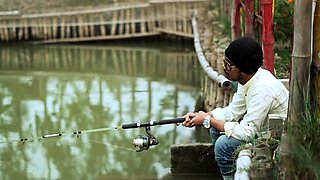 Sexy milf babe playing with dildo on webcam