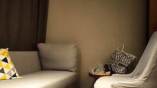 Amateur asian undressing for her massage