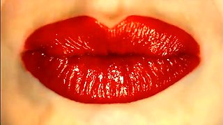 Tatted Stunner Mia Bud Slurps Acquaintance's Hubby's Shaft In Her Kitchen - Sizzling Bud