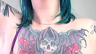 Big boobs milf masturbates with her dildo