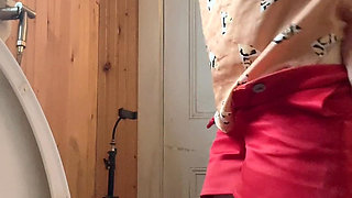 Pissing Pee Wet Mess Dirt for You