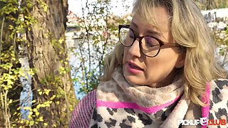 Hot MILF Craves Pickup Passion With Outdoor Story