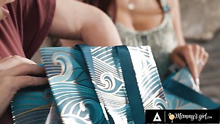 Jayden Cole's big ass movie by Mommy's Girl