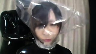 Amateur asian stepsister teen eating pussy in high def