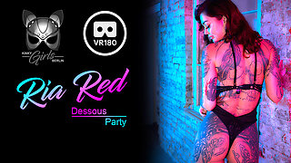 Ria Red - Dessous Party - KinkyGirlsBerlin