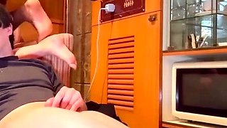 Cuckold hottie gets impregnated by bbc and lets that cum on