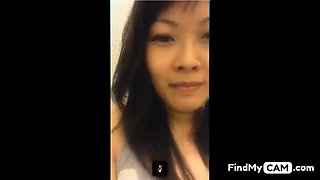 Thai Girl on Webcam