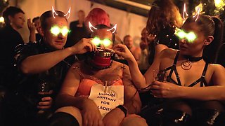 Ebony MILF pegging white male slave