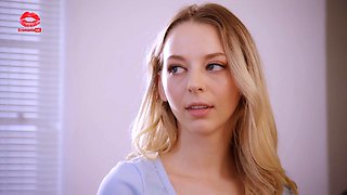 Lily Larimars Big Ass Nanny Cumshot Tease