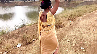 Kiran Bhabhi Hot Outdoor Sex - Village Pond Fucking with Hindi Audio