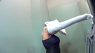 Striking czech teen 18+ gets seduced in the supermarket and nailed in pov