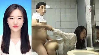 Yi Yuna Fucked In A Public Toilet